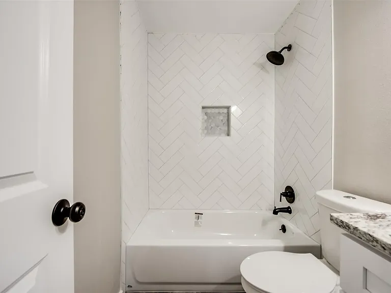 2617 Ryan Ave — Photo 13