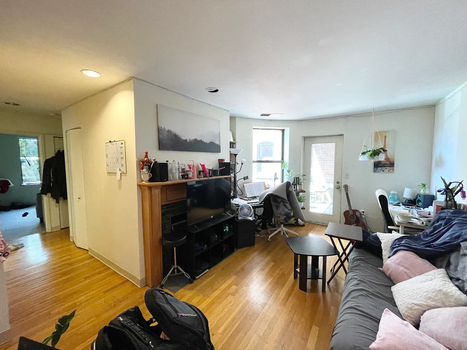 1 bed, 999 sqft, $2,900 — Photo 3