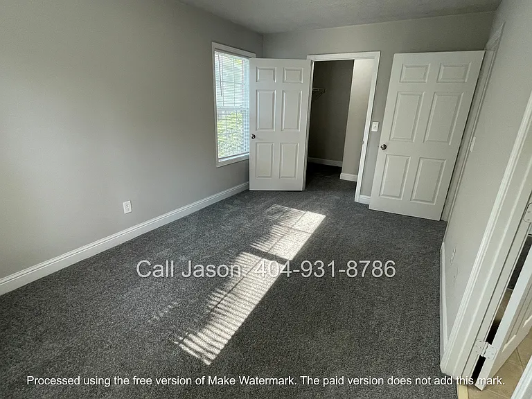250 Stafford St NW #B — Photo 17
