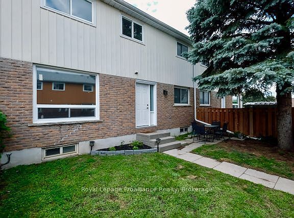 2nd image of 19 Tracey Park Dr #35