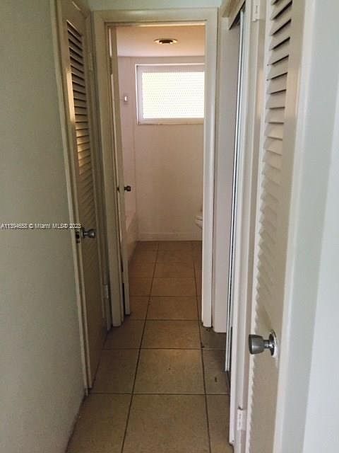 1st image of 1540 NE 191st St APT 210