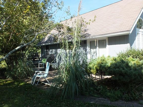 5th image of 6703 Wilhelmina Dr