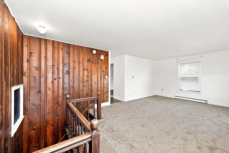1 bed, 1.0 bath, $899 — Photo 4