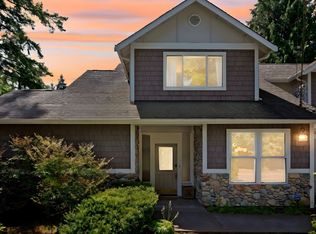 7531 NE 155th St, Kenmore, WA 98028