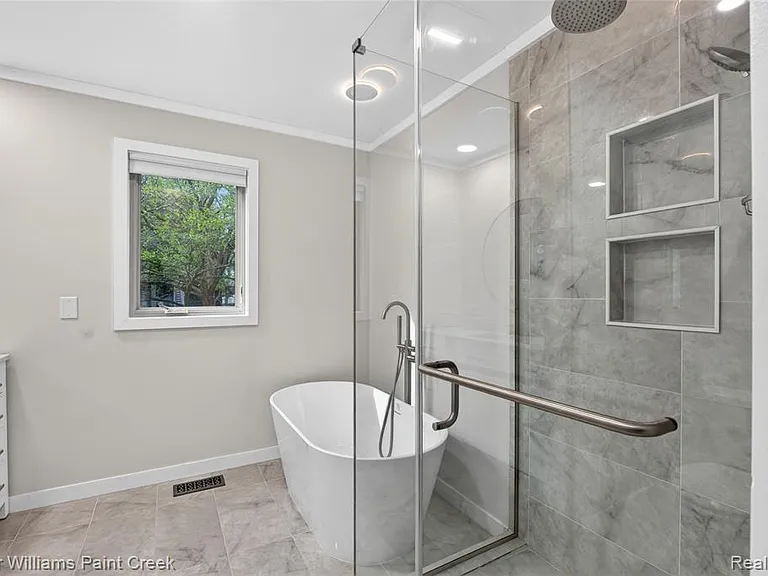 1727 Linksview Way — Photo 33