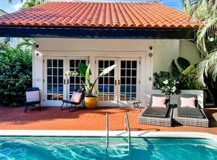 320 W 55th St, Miami Beach, FL 33140
