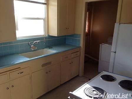 2nd image of 4600 Folsom Blvd