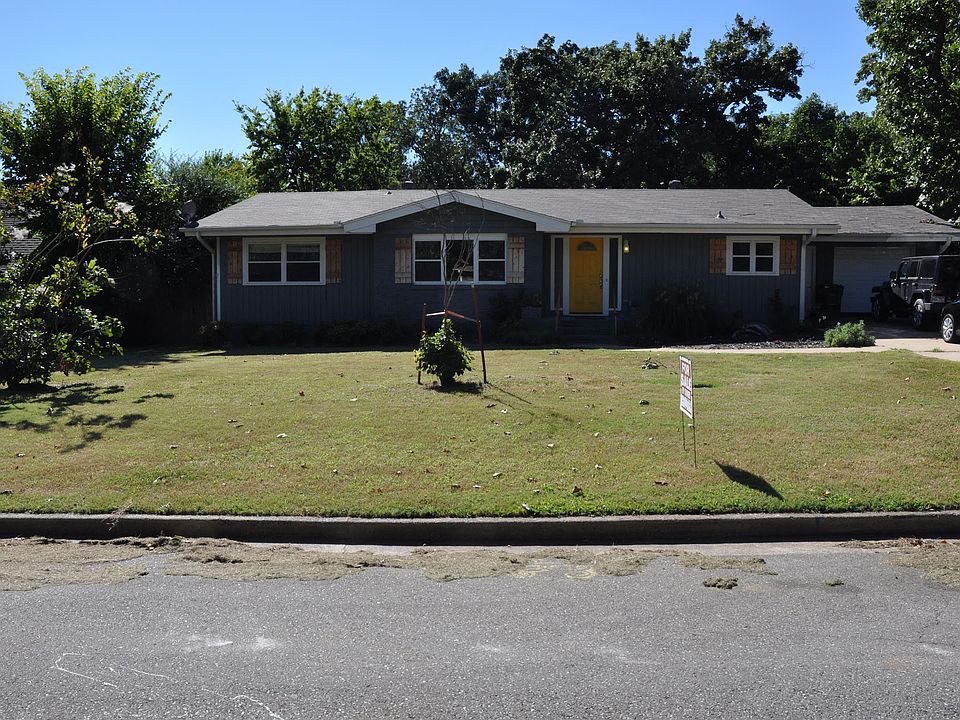 1st image of 1907 N Wheeler Ave