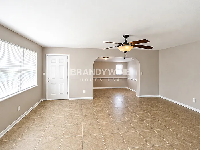 8067 Santillo Dr — Photo 4