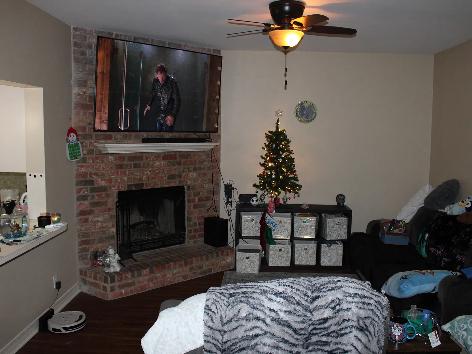 714 Yorktown Ct — Photo 4