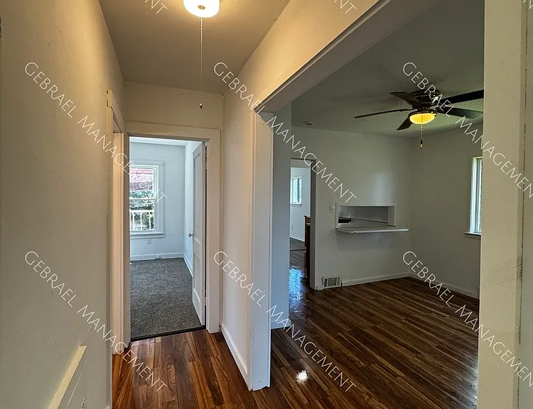 2310 Thom St — Photo 10