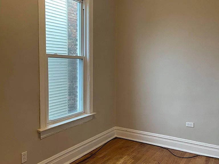 7556 S Langley Ave #1 — Photo 13