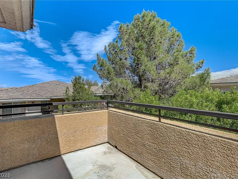 804 Peachy Canyon Cir #201 — Photo 36