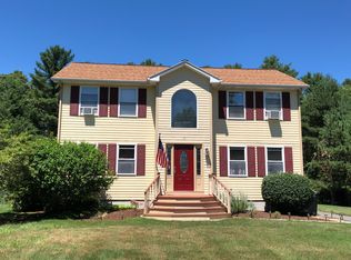 19 Southwind Way, Dartmouth, MA 02747