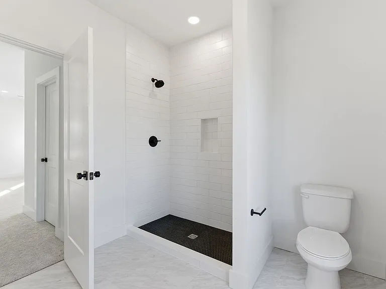 1029 Scenic View Ct — Photo 16