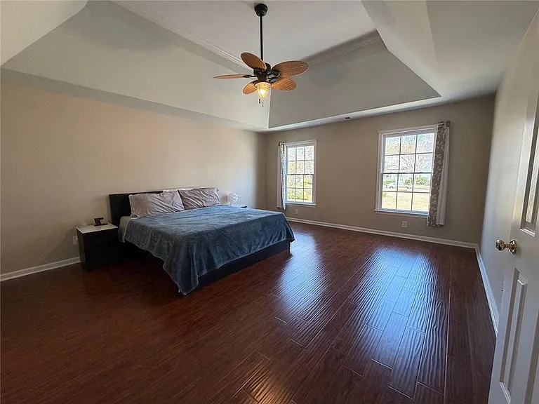 2332 Trellis Ln SE — Photo 9