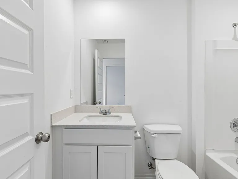 1221 Colt Dr — Photo 9