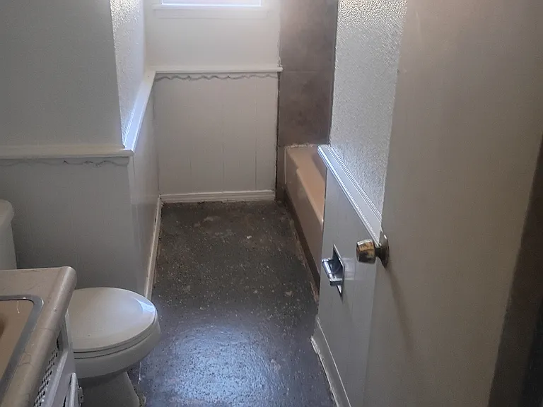 1520 Hampton Dr — Photo 13