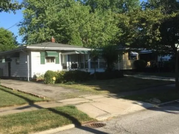 4671 E 177th St, Cleveland, OH 44128