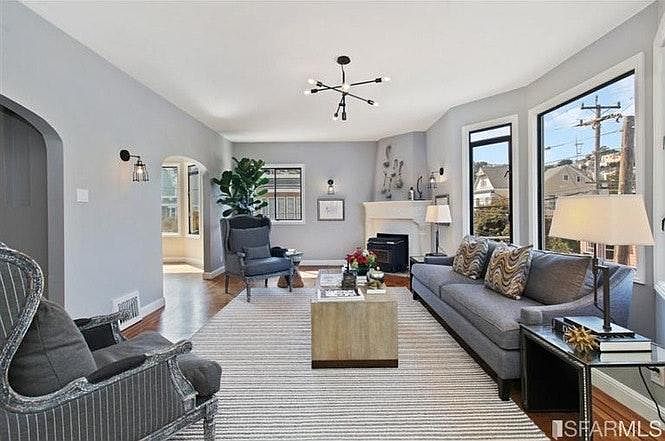 Living room (staged)