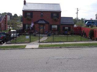 718 Carl Ave, New Kensington, PA 15068