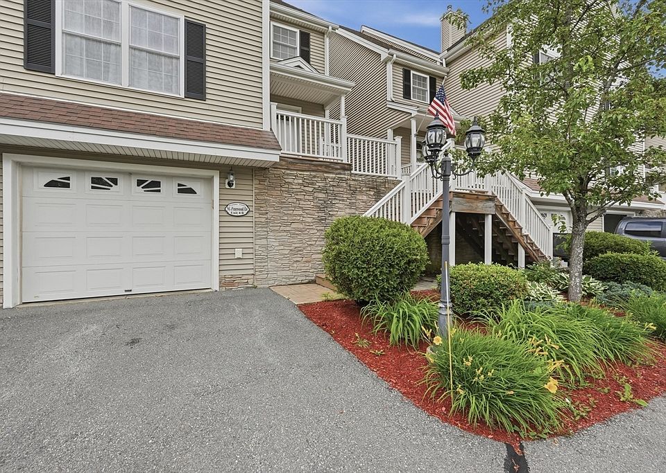 1st image of 96 Pinewood Dr #4B