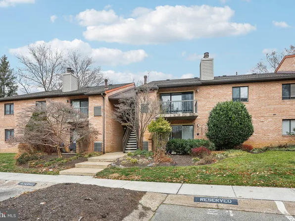 94 Le Forge Ct, Wayne, PA 19087