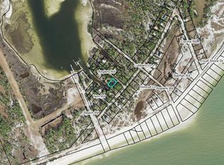 107 Anglers Rd, Carrabelle, FL 32322