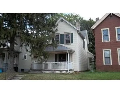 254 N Western Ave photo 1