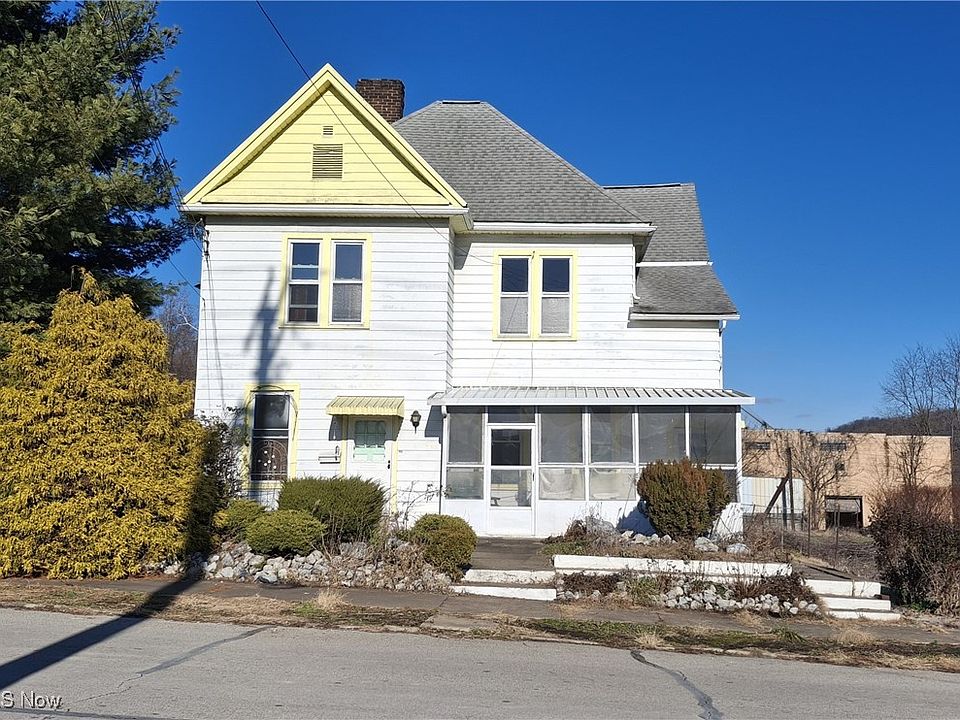 1st image of 645 Logan St