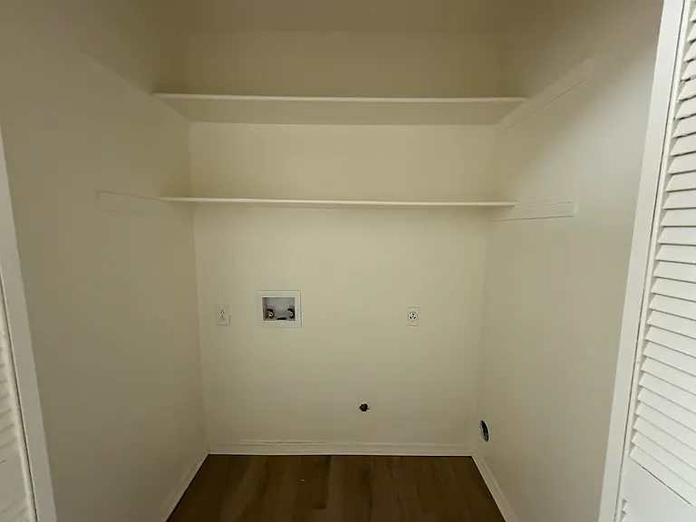 5204 Winifred Dr — Photo 14