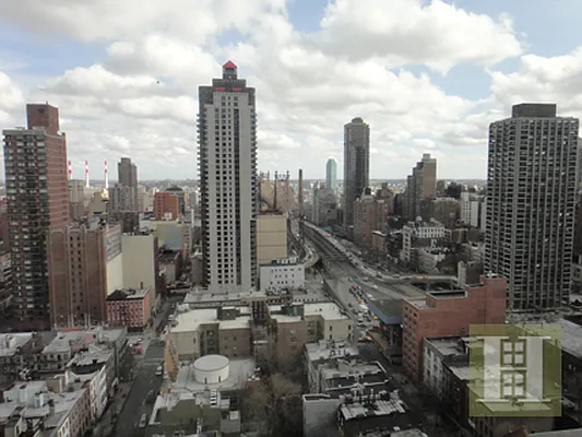 Rented by Halstead Real Estate | media 14