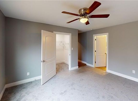 5th image of 2168 N Hawthorne Ln