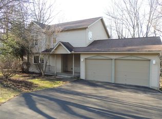 4609 Amherst Ave, Vestal, NY 13850