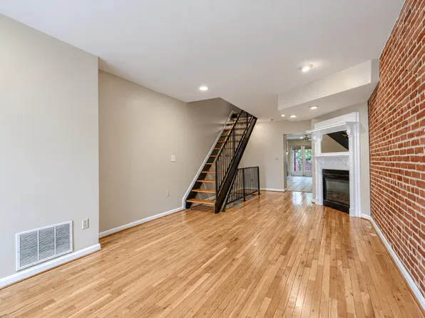 512 S Montford Ave, Baltimore, MD 21224