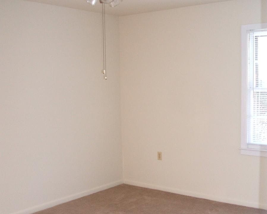 2nd image of 4575 Ethel St APT C