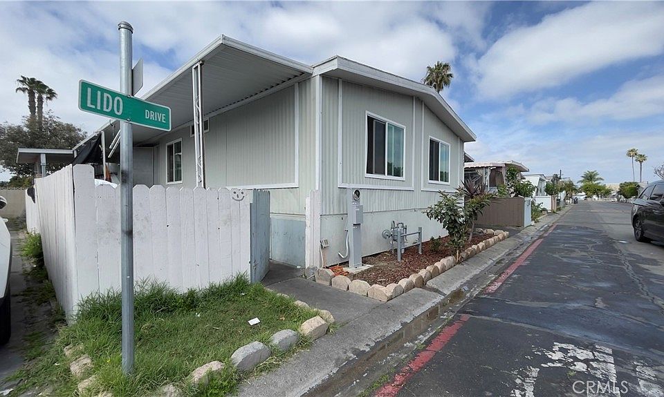 2nd image of 220 Lido Dr #238
