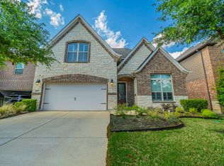 417 Middleton Dr, Roanoke, TX 76262