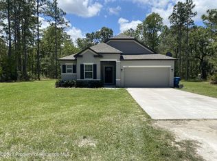 11136 Zarrian Rd, Weeki Wachee, FL 34614