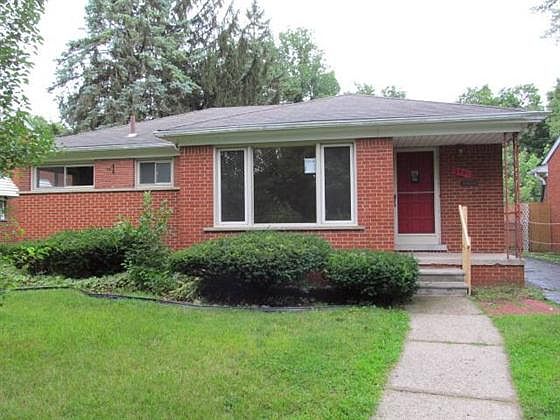 1st image of 16591 Pomona Dr
