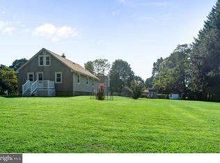 15 Blue Ridge Rd, Titusville, NJ 08560