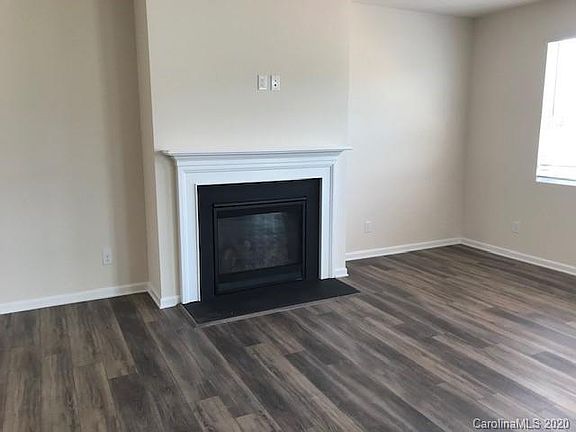 2nd image of 15025 Cordelia Dr #168