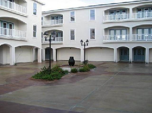 1st image of 14422 Verdemar Dr #102