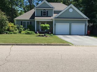 56 Overlake Dr, Colchester, VT 05446