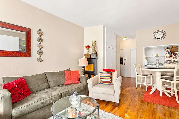 Sold by Keller Williams NYC | media 3