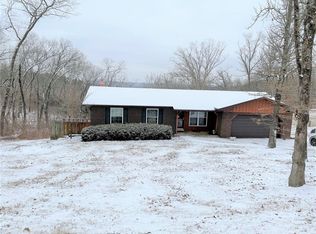 3570 Debbie Dr, Festus, MO 63028