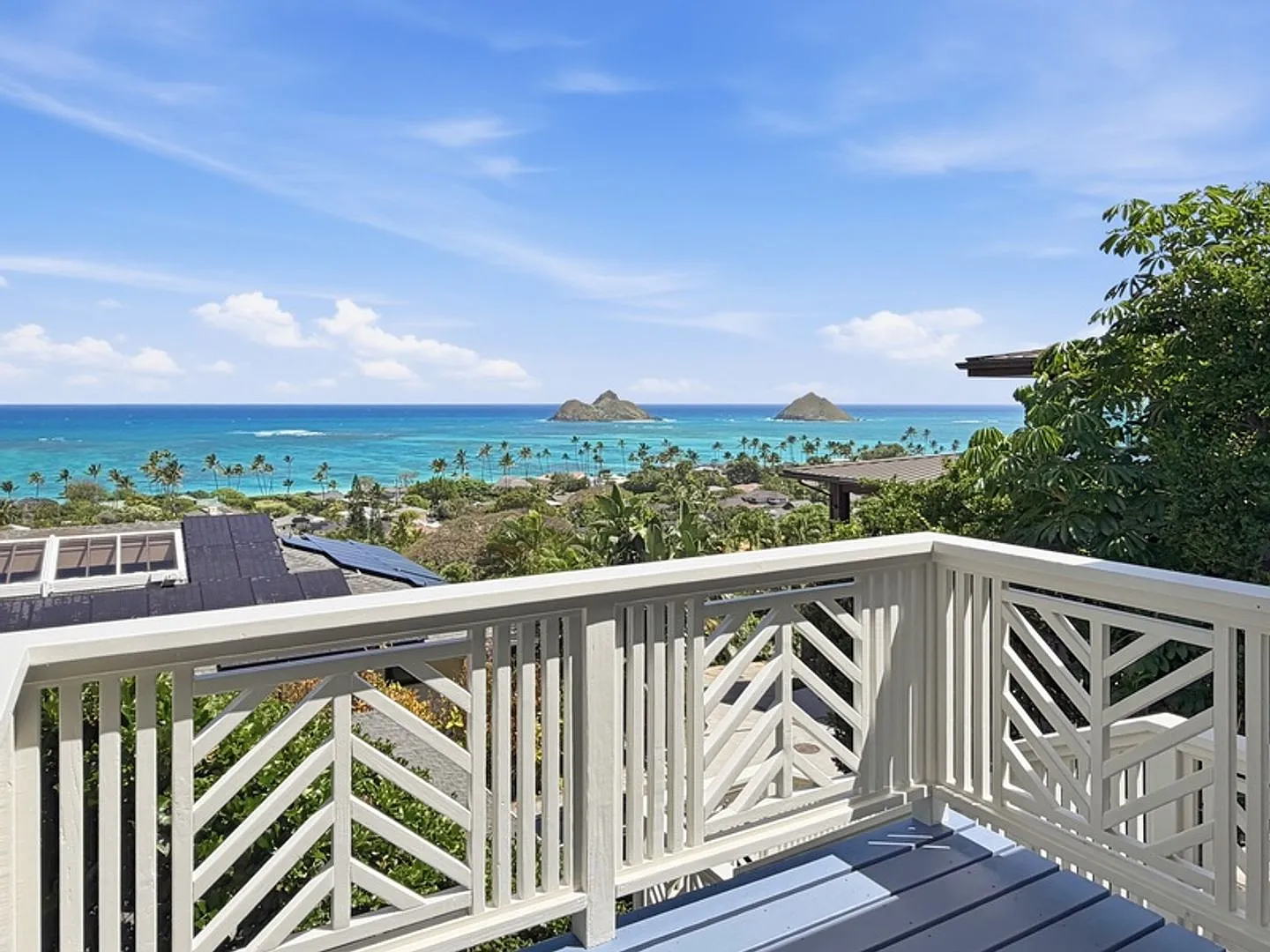 Kai Nalu w/ Ocean View & Lanai — Photo 2