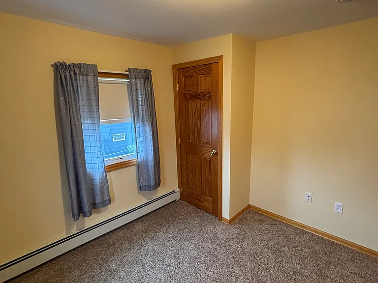 36 Cayuga Pl — Photo 17