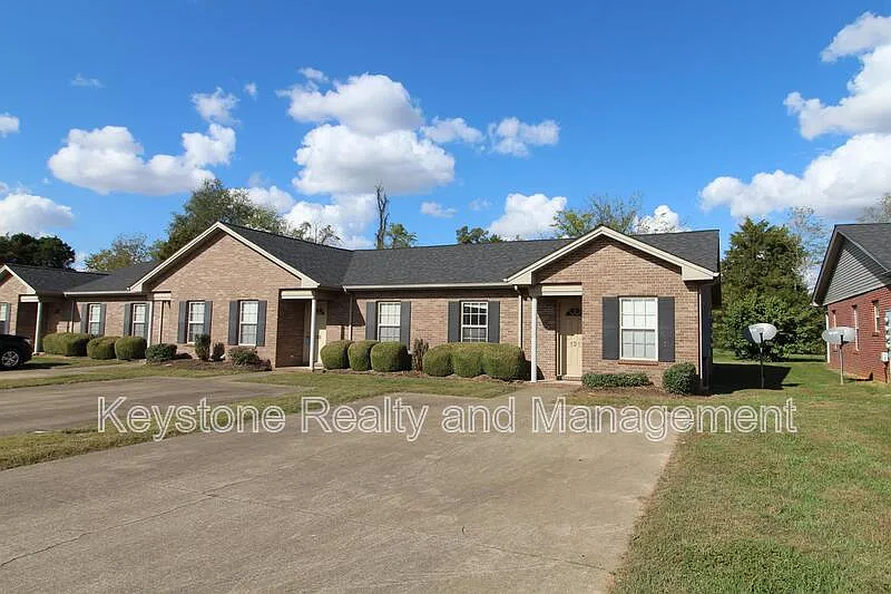 105 Bruce View Cir