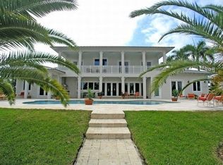 9425 SW 142nd St, Miami, FL 33176